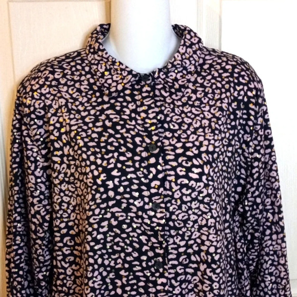 Victoria's Secret Cheetah Print With Gold Long Sleeve Button Down Long Gown SzM - Picture 2 of 9